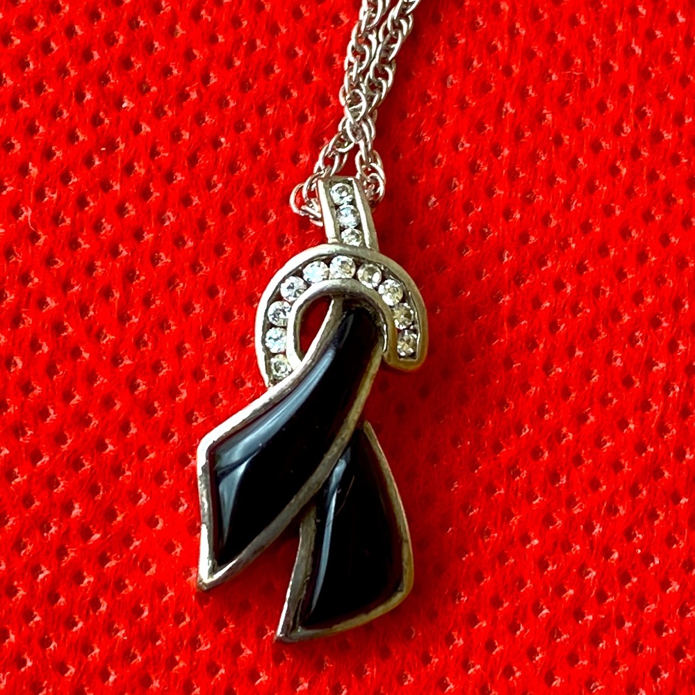 Onyx Rhinestone sterling silver bow pendant necklace